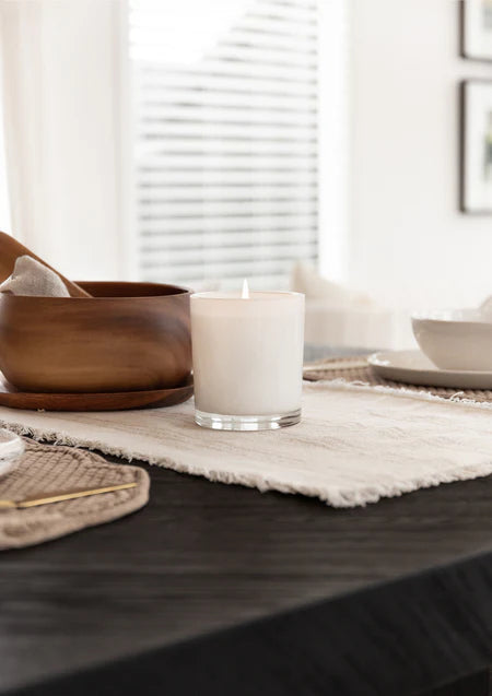 The Aromatherapy Co Naturals Candle | Santal & Vanilla Orchid