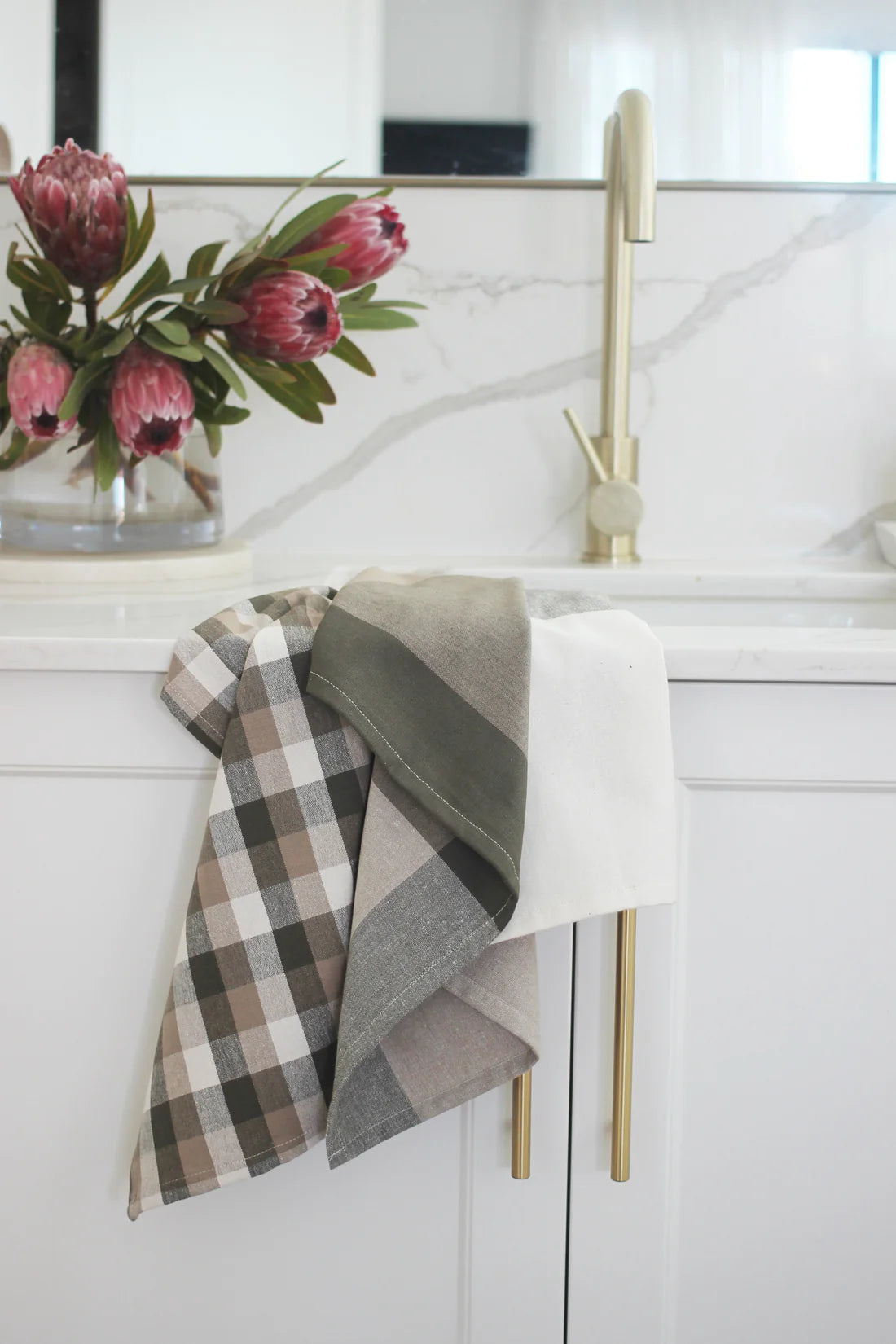 Raine & Humble Tea Towel S/2 | Olive Giant Check