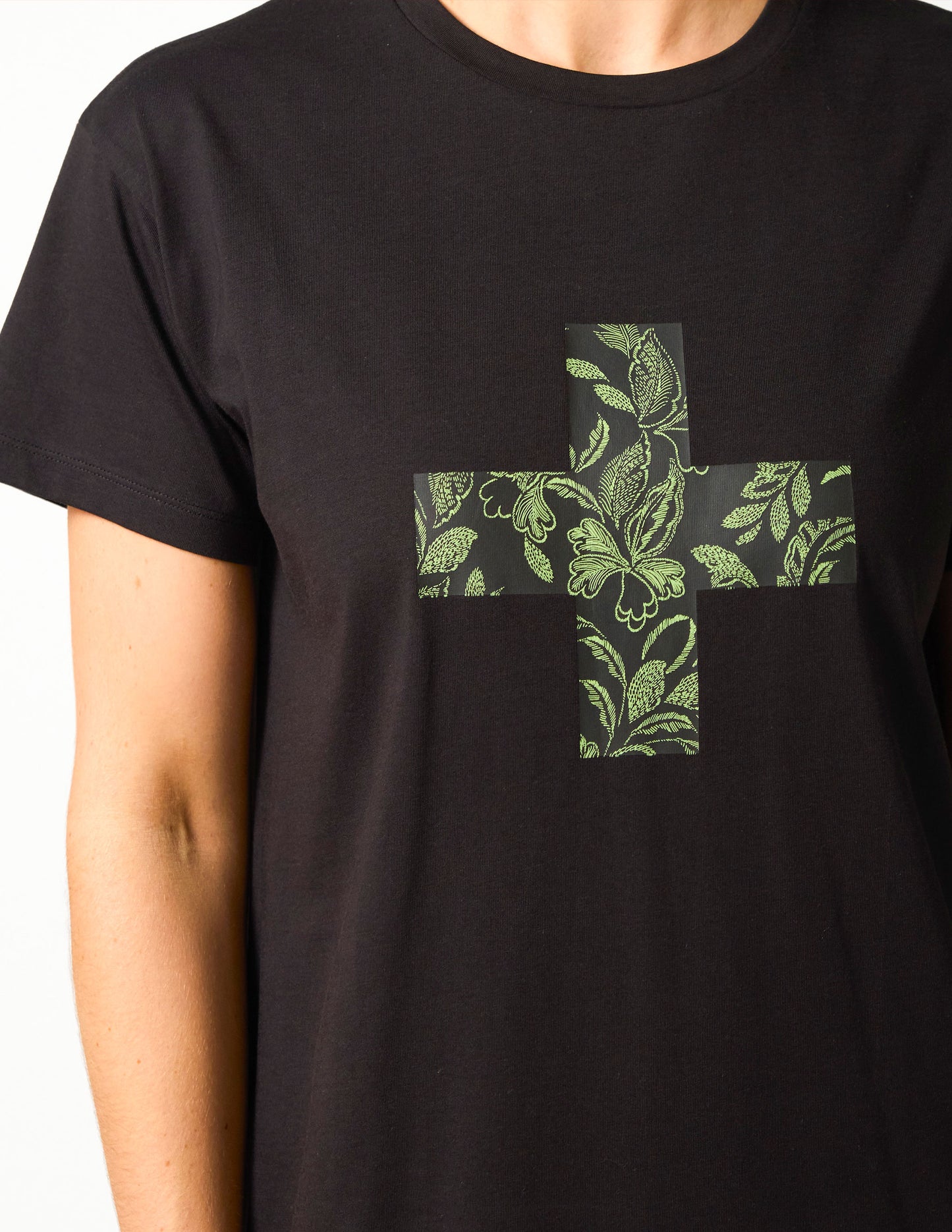 Stella + Gemma Maxi Tee Dress | Black Ibiza Print