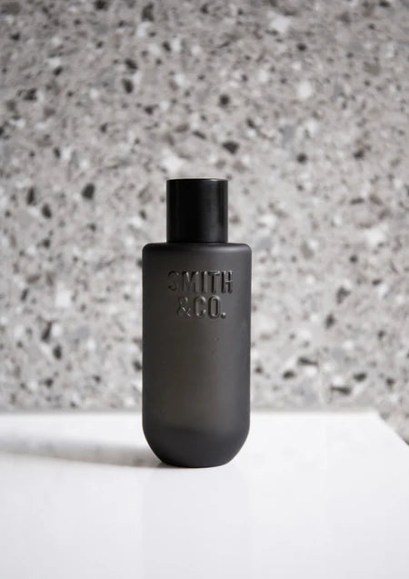 Smith & Co. Room Spray 100ml | Tabac & Cedarwood