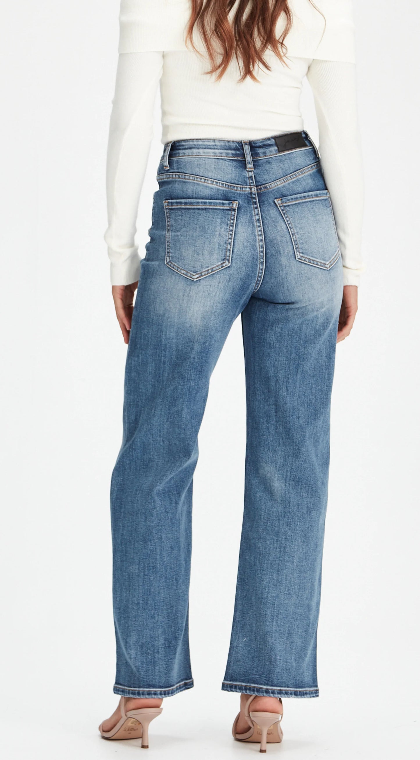 Junkfood Wendy Short Stuff Jean | Denim Blue