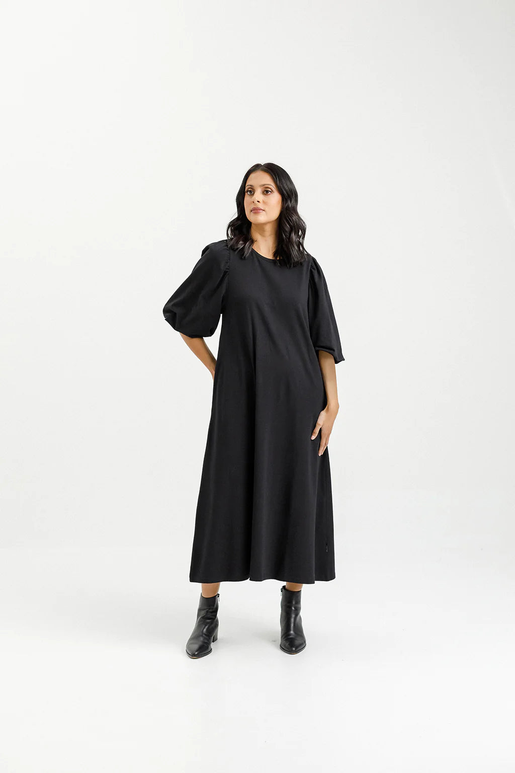 Home-lee Ivy Midi Dress - Black