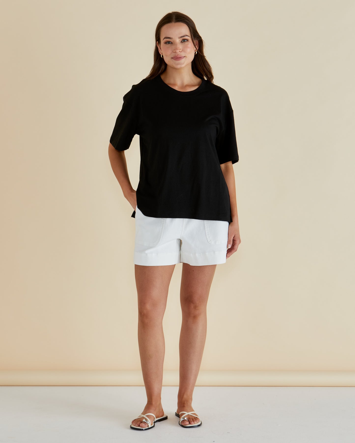 Betty Basics Relax Boxy Tee | Black