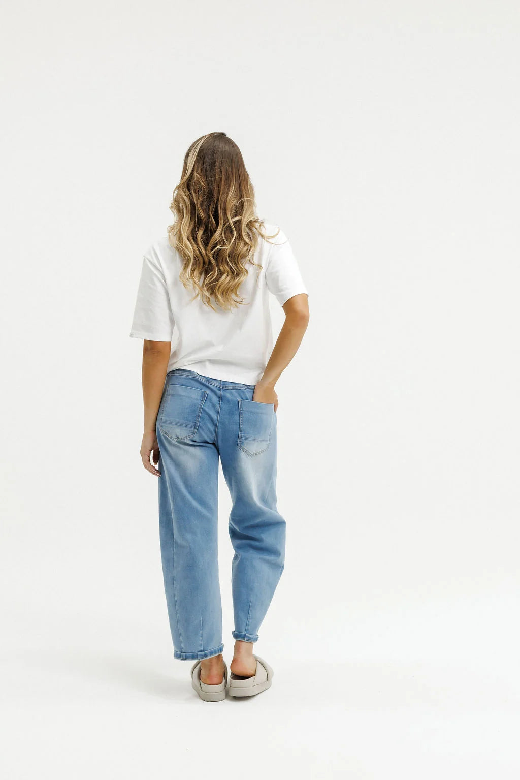 Homelee Barrel Jeans | Sky Wash