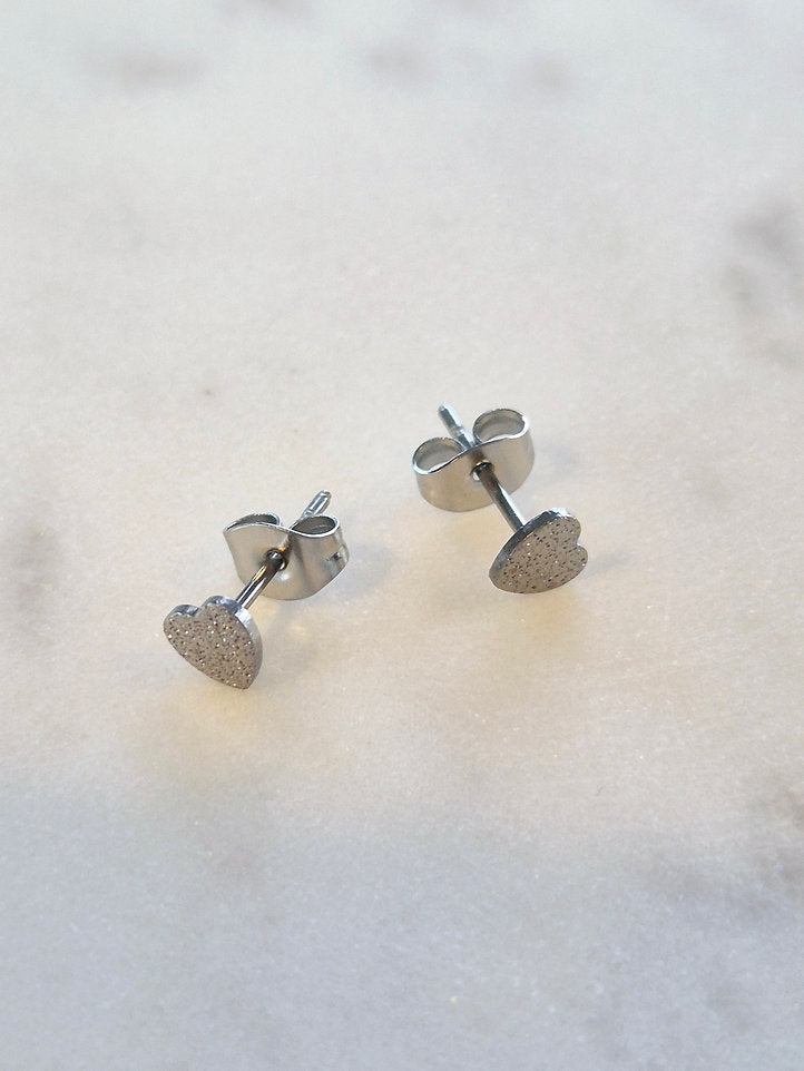 Jojo Glitter Heart Studs