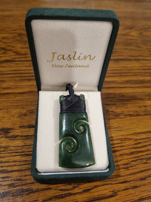 Jaslin Greenstone - Bound Toki Koru Necklace