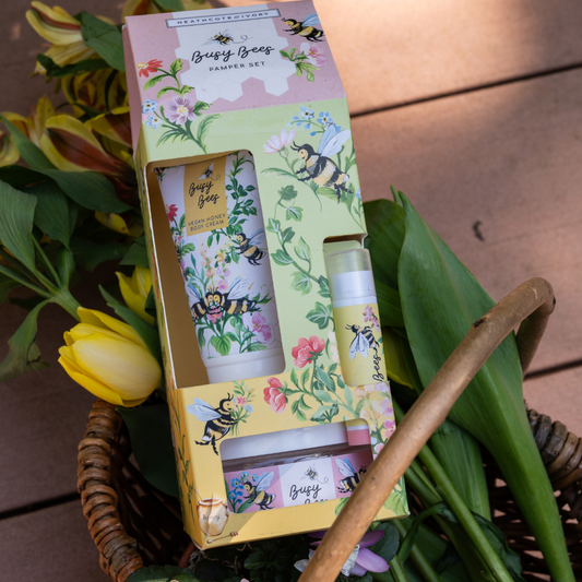 Heathcote & Ivory Busy Bees | Pamper Set