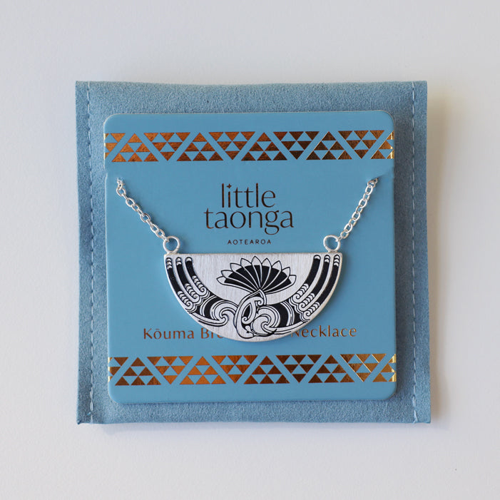 Little Taonga Breastplate Necklace | Silver