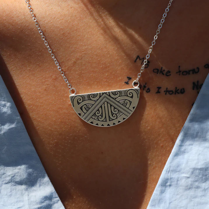Little Taonga Maunga-nui Breastplate Necklace