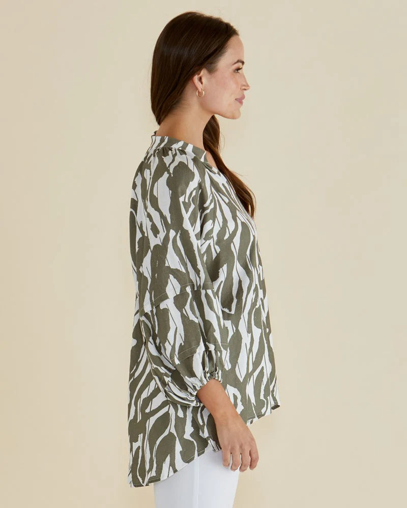 Betty Basics Grazia Blouse | Olive Geometric Print