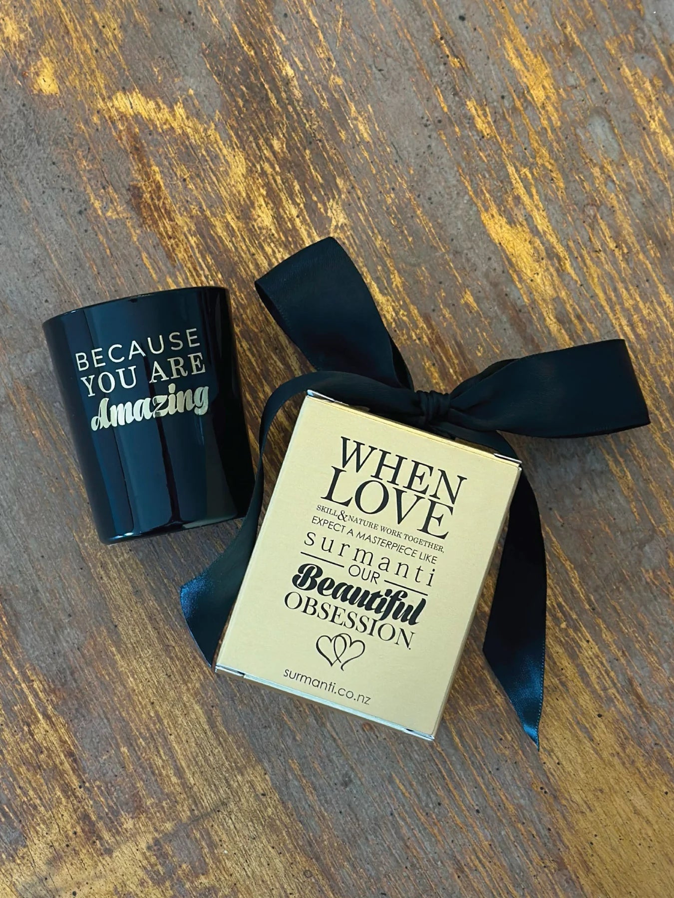 Surmanti Amazing Votive Candle | White Lily