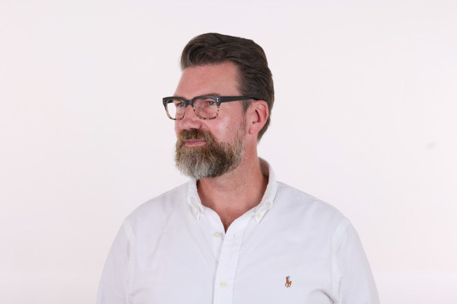 Daily Eyewear 6AM Black to Milky Tort