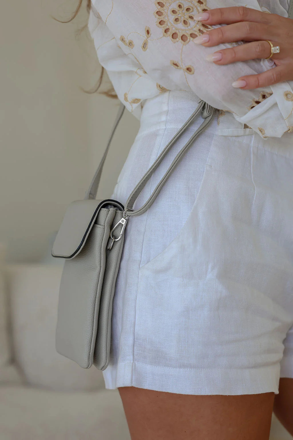 Free Spirit Australia UrbanEase Bag | Stone