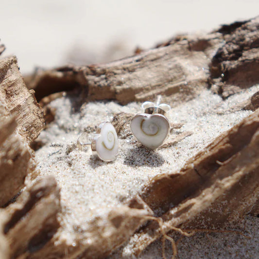 Little Taonga Cats Eye Stud Earrings