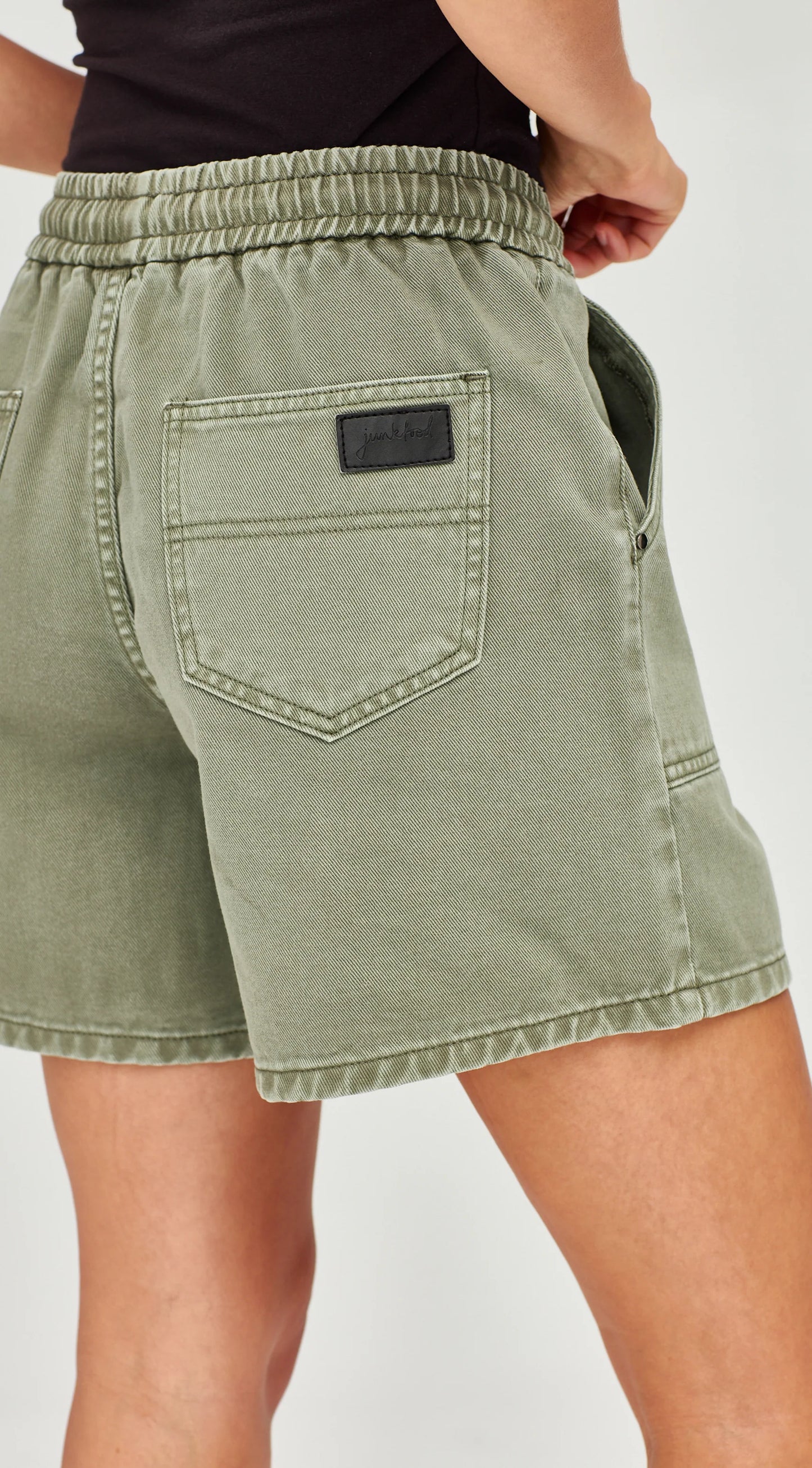 Junkfood Millie Shorts | Khaki