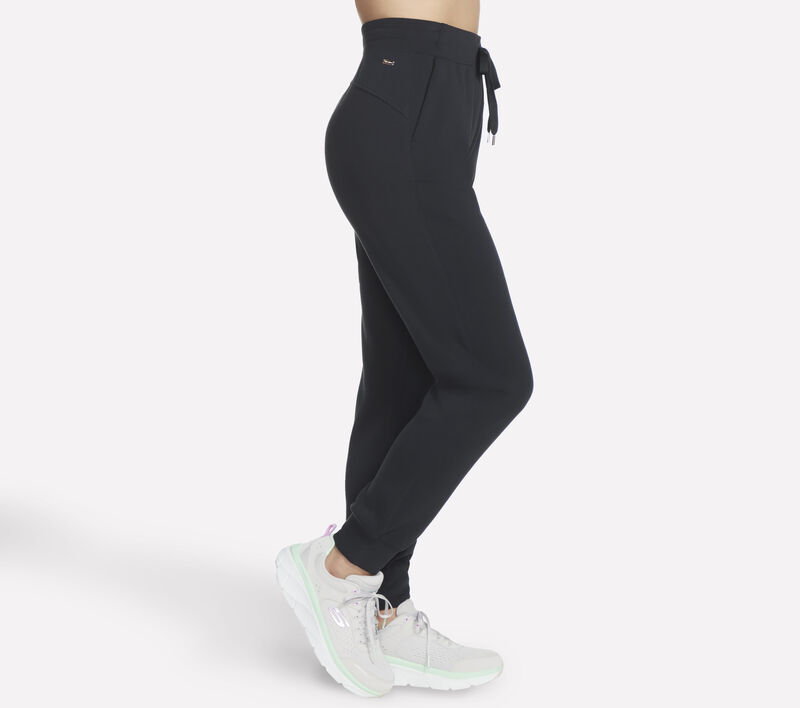 Skechers SKECHLUXE Elevate Jogger | Black