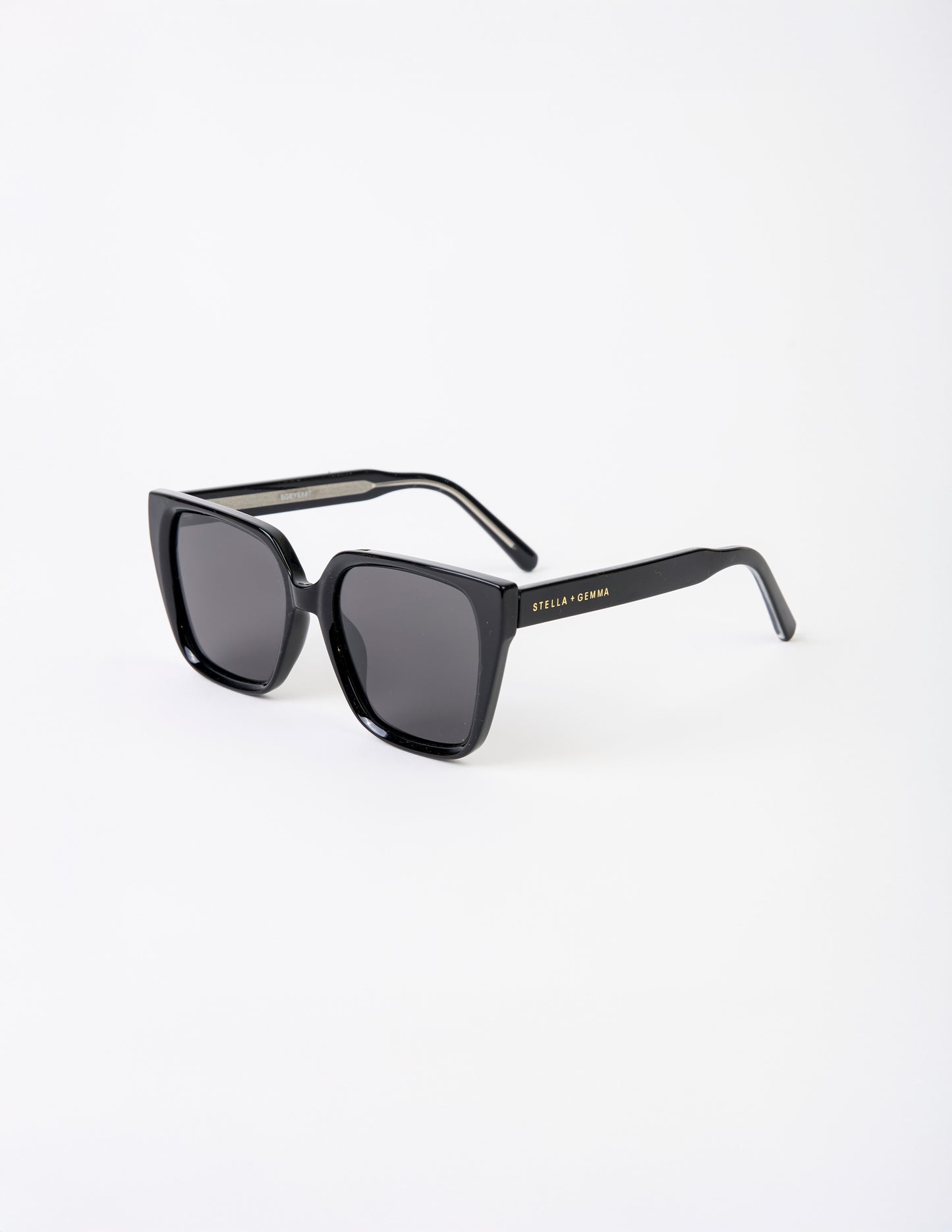 Stella + Gemma Ashling Polarised Sunglasses | Black