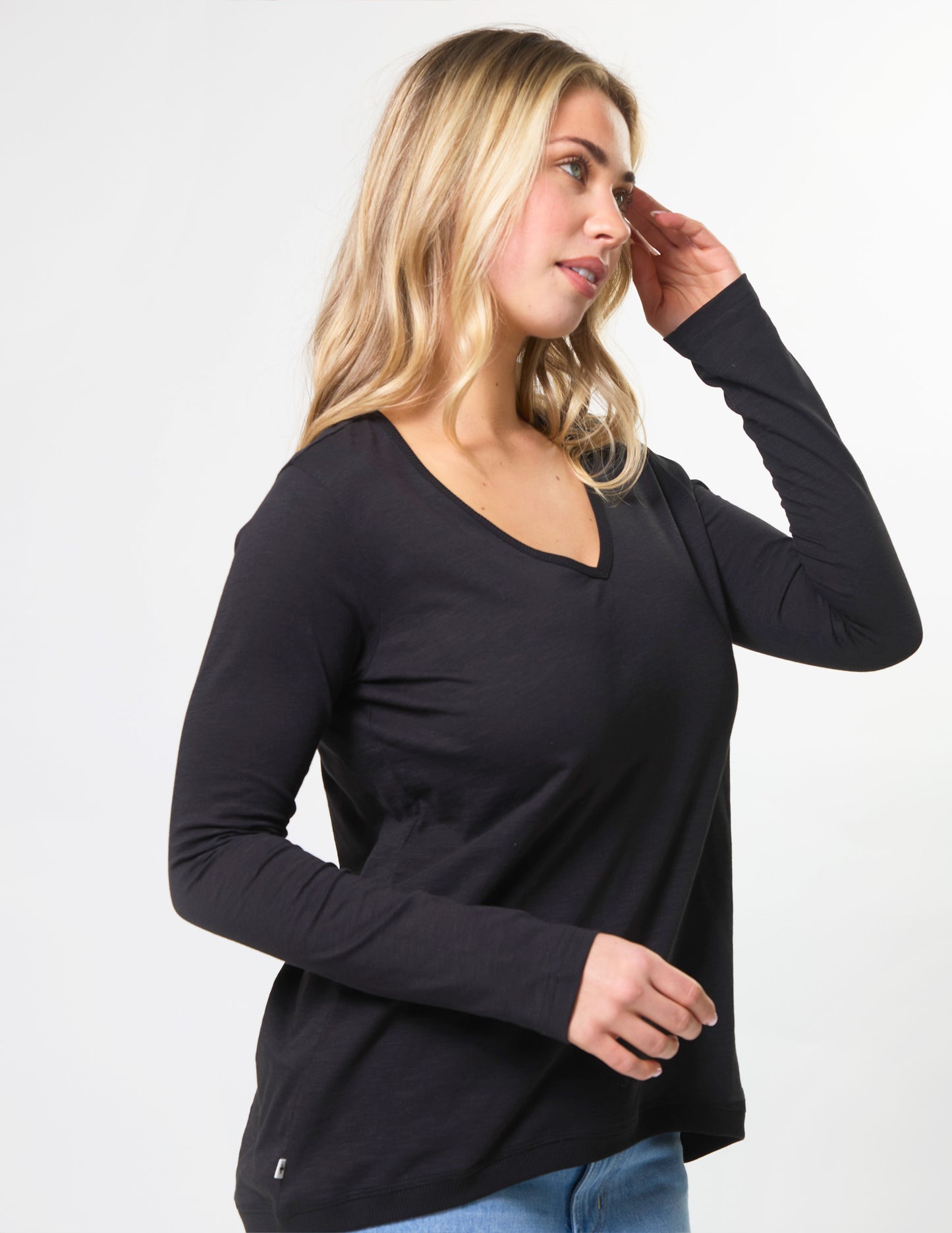 Stella + Gemma Parker V Top | Black