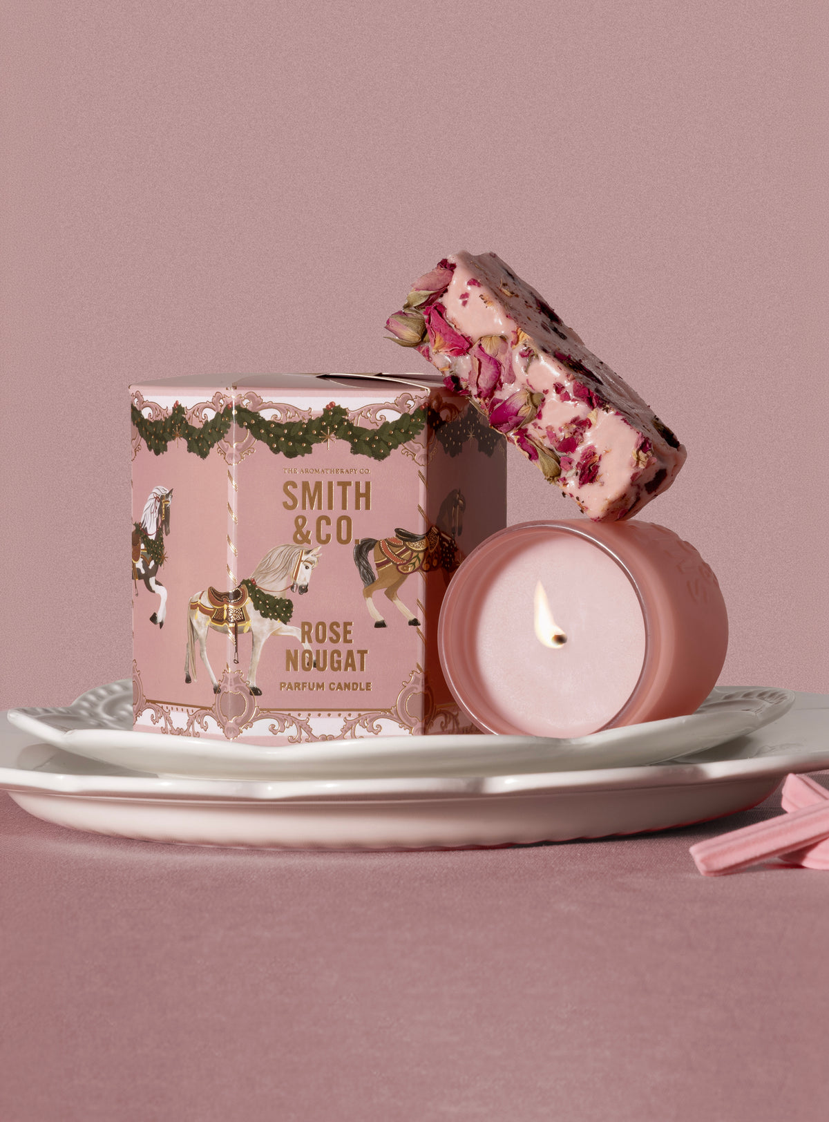 Smith & Co Festive Candle 80g - Rose Nougat