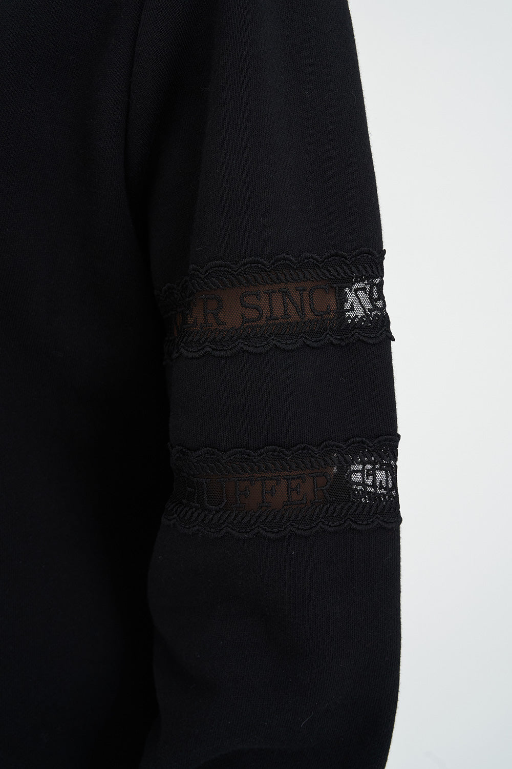Huffer Classic Crew Cherie | Black