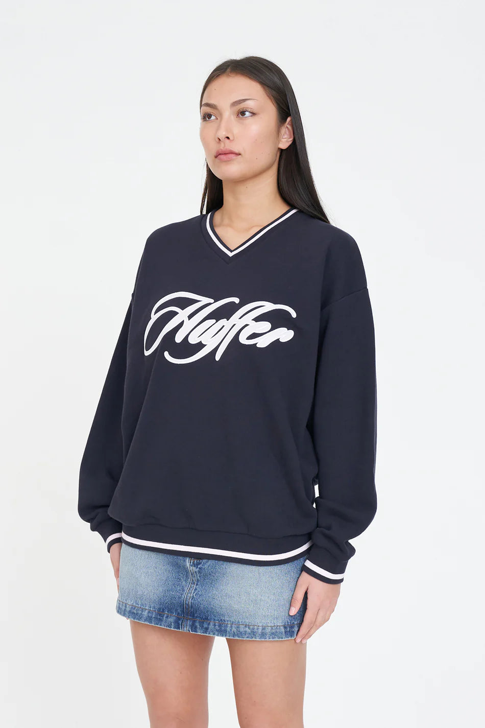 Huffer V-Neck Saturday Crew | Navy