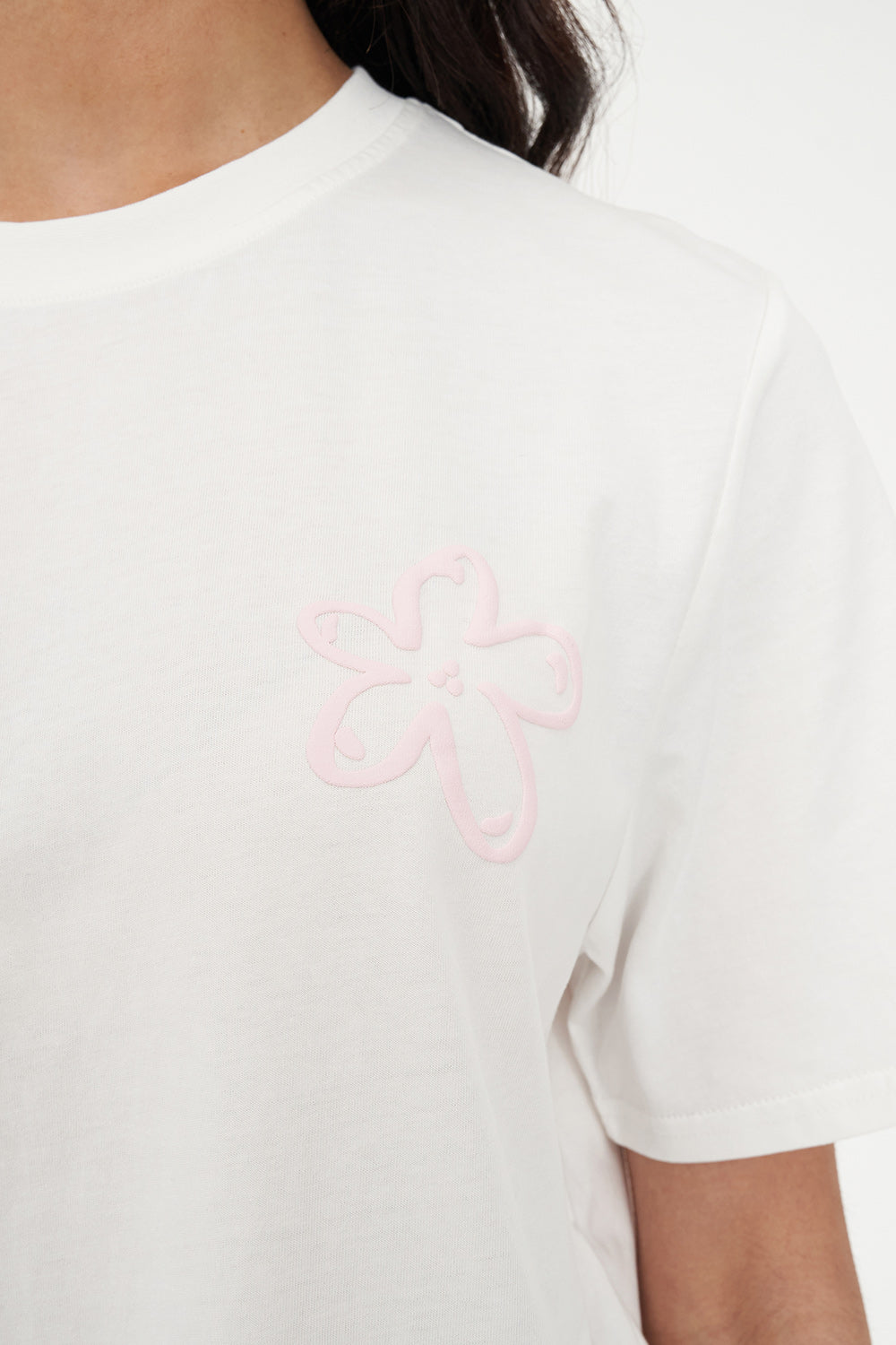 Huffer Classic Tee | Daisy Chain Chalk