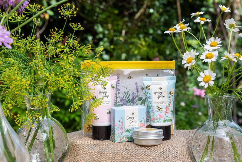 Heathcote & Ivory Busy Bees | Mini Hand Care Set