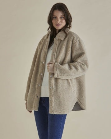 Betty Basics Teddy Jacket | Latte