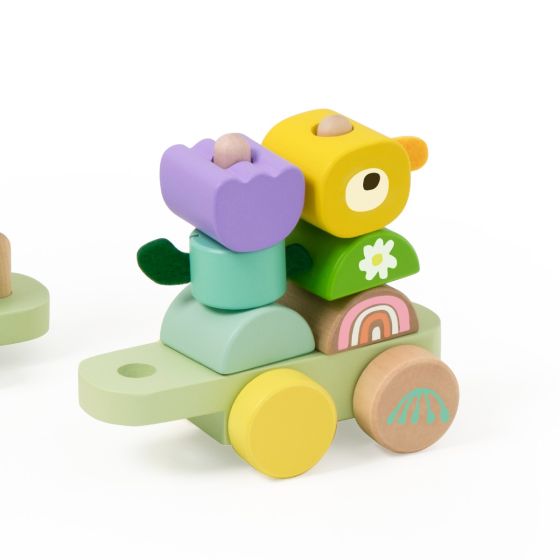 Classic World Pull Train