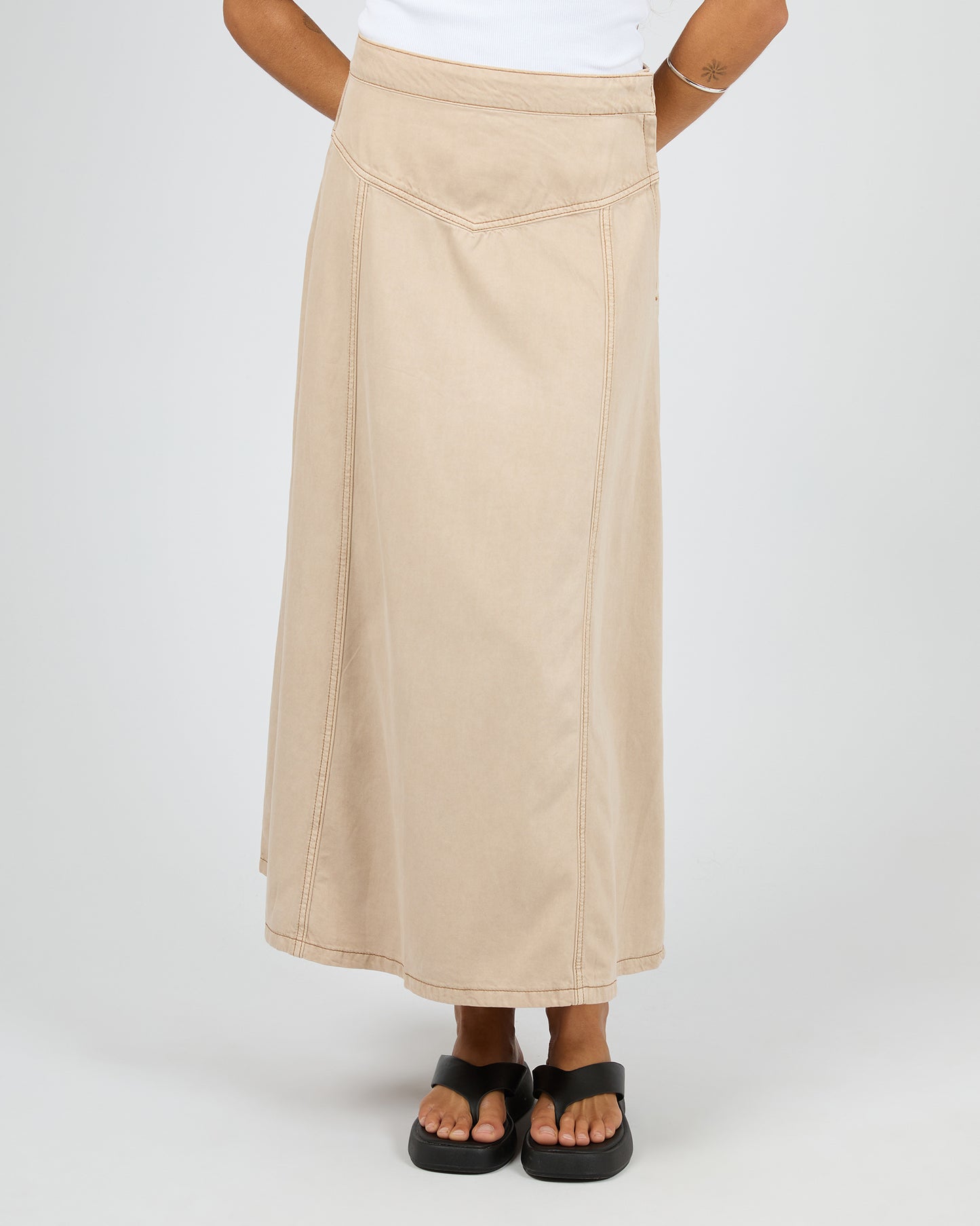 Silent Theory Cove Maxi Skirt | Beige