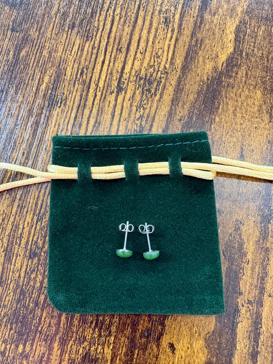 Jaslin Greenstone - Round Studs