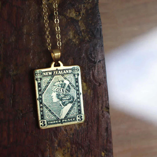 Little Taonga 1935 Pictorial Vintage Stamp Necklace | Wahine