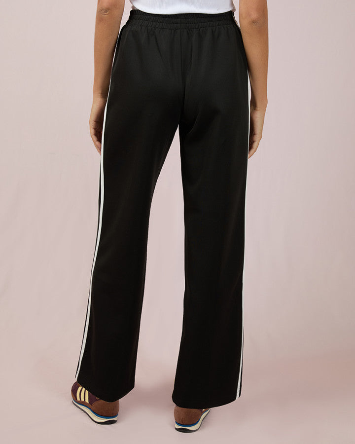 All About Eve On the Daily Trackpant | Black