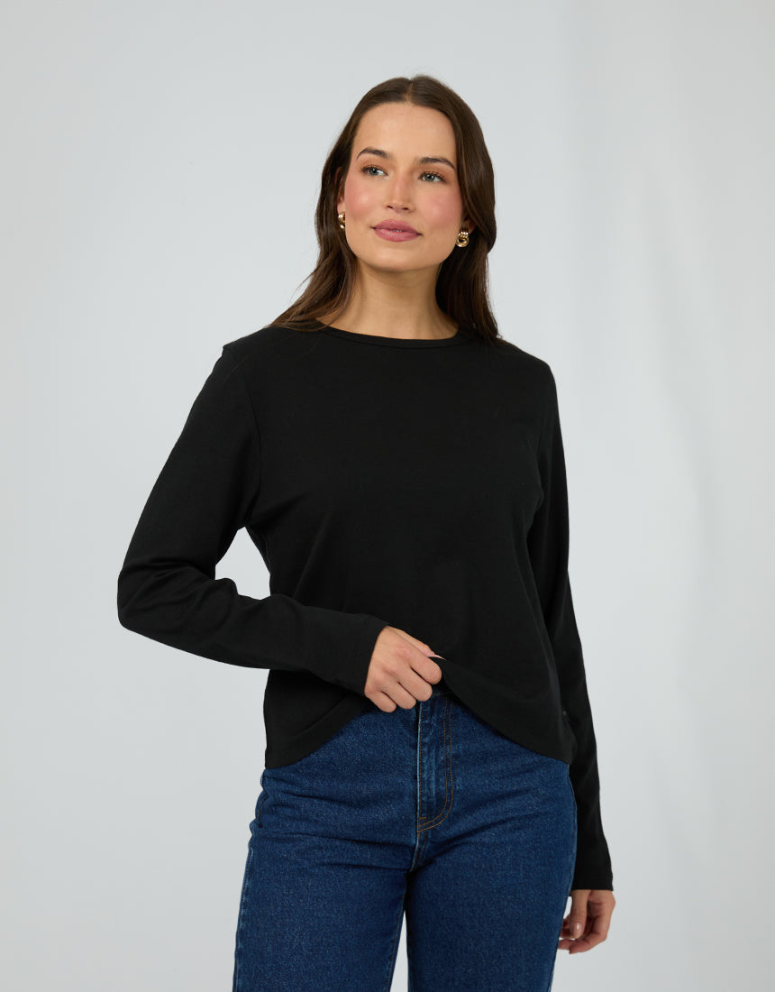 Silent Theory Regular Long Sleeve Tee | Black