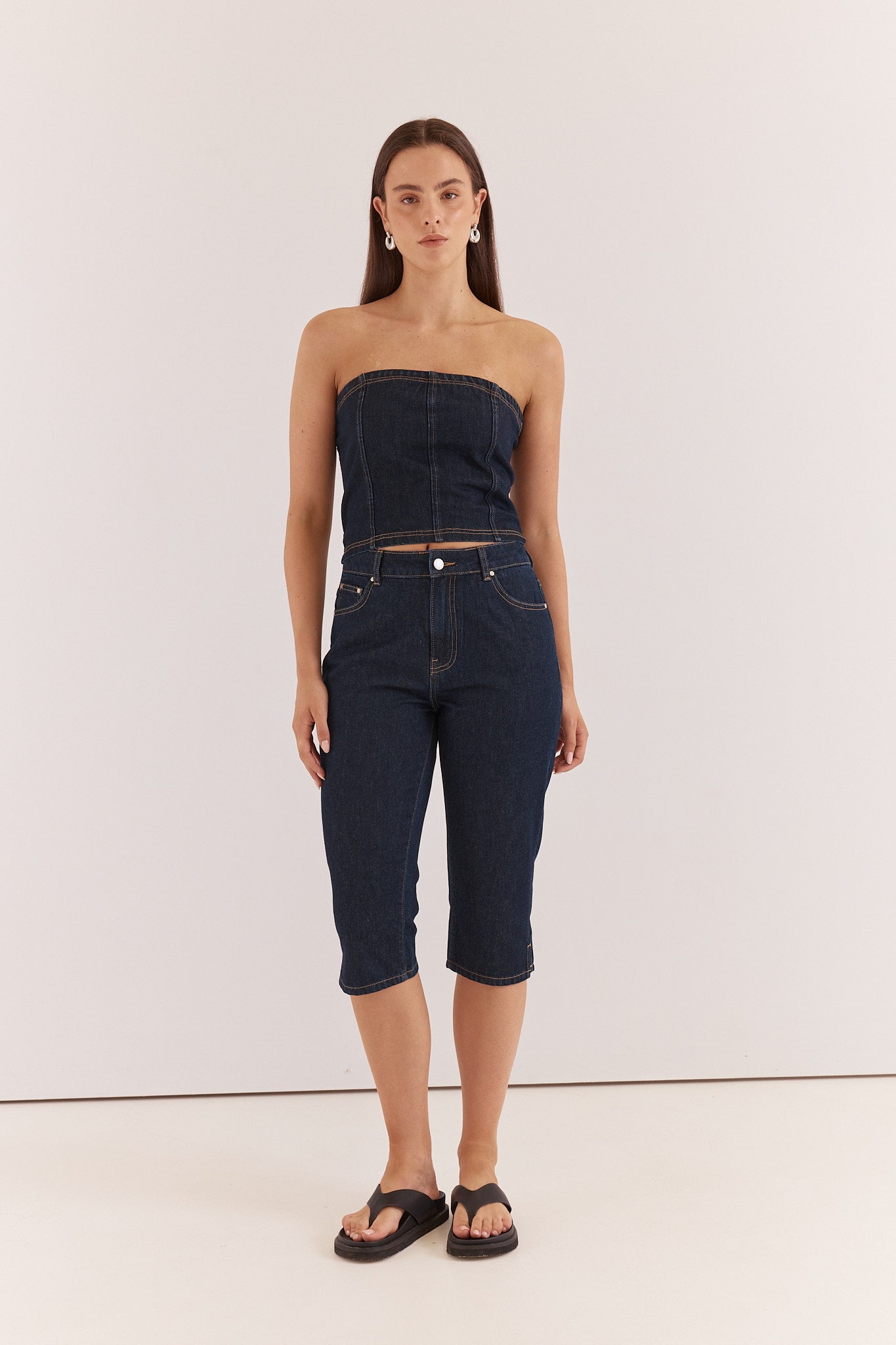 Betty Basics Lela Denim Pedal Pusher | Navy Rinse Wash