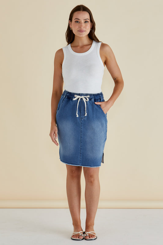 Betty Basics Augie Denim Skirt | Blue