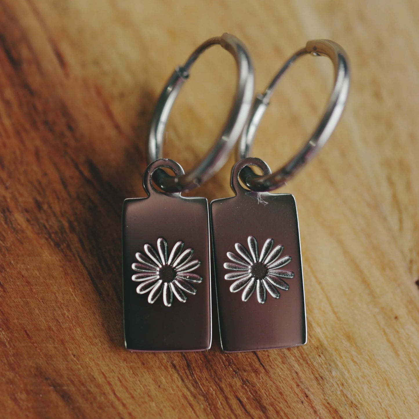 Katy B Etched Daisy Hoop Earrings